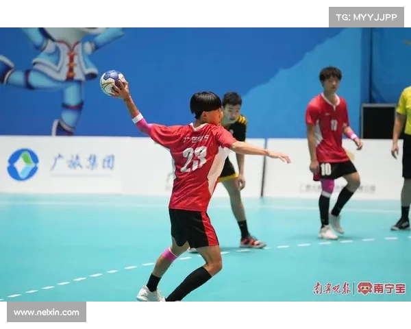 精彩对决激烈上演 网球比赛解说带你领略顶级球技与战略博弈 精彩对决激烈上演 网球比赛解说带你领略顶级球技与战略博弈